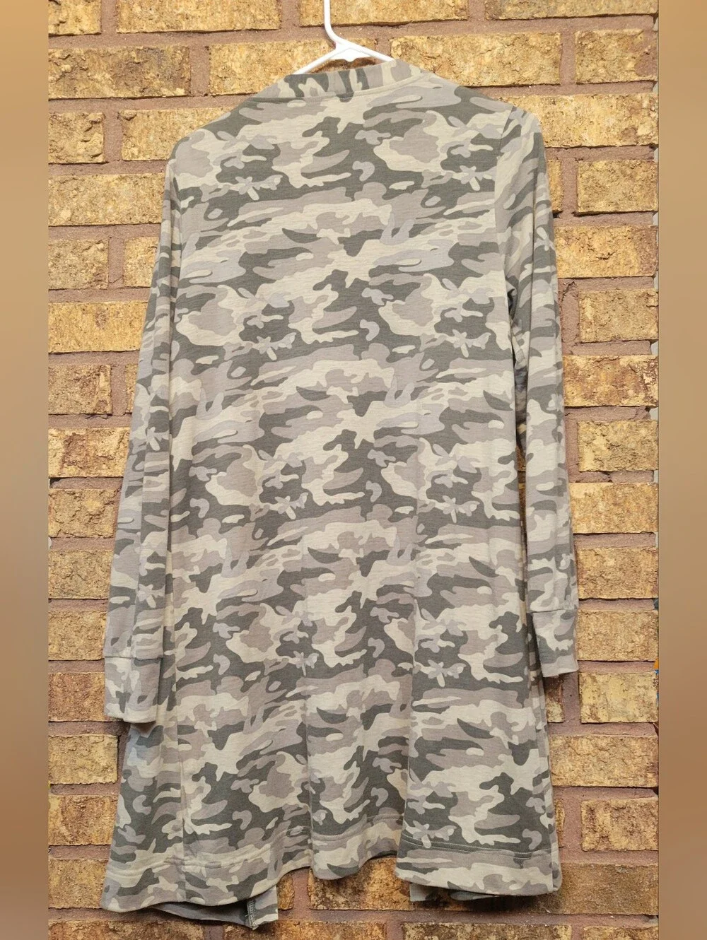 Tickled Teal Women's Camo Open-Front Cardigan Size Large Stretch